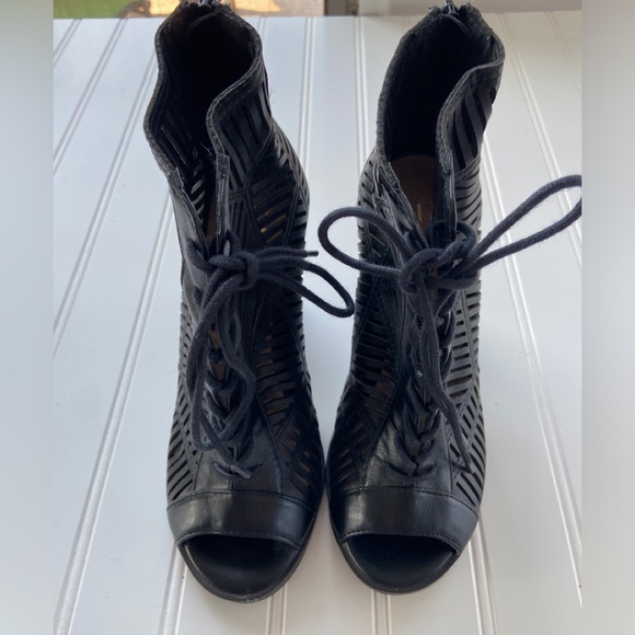 Mix No. 6 Priamo black lace up laser cut heels - Picture 10 of 15